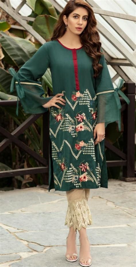 pakistani designer replica clothing suppliers|pakistani designers master dresses.